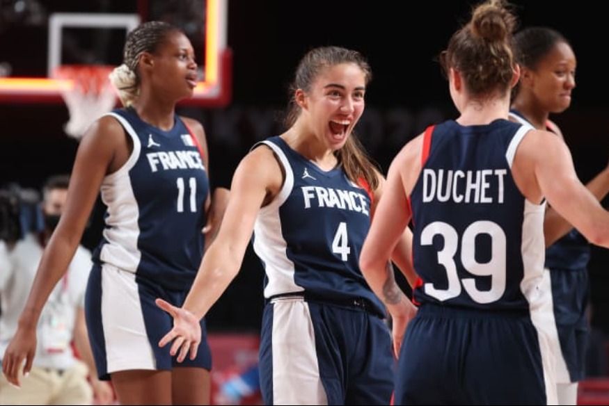 JO 2020 (basket) : la bordelaise Valériane Vukosavljevic en bronze avec l’Équipe de France 