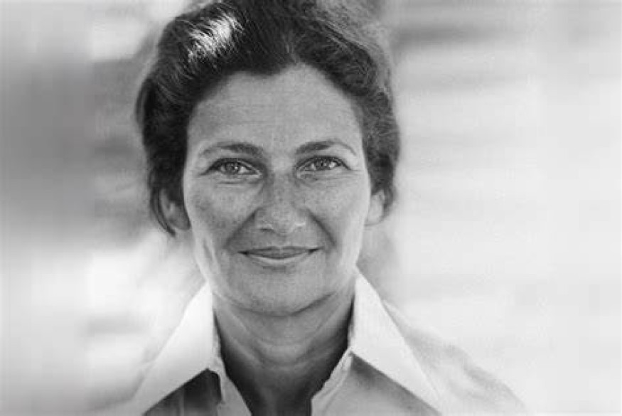 Arès : le portrait de Simone Veil sera dévoilé samedi en présence de l'ancien Premier ministre Edouard Philippe